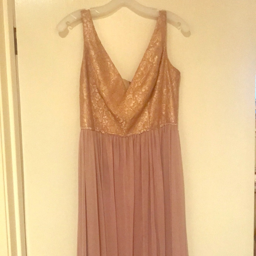 V-neck Metallic Lace Mesh Dress size 10